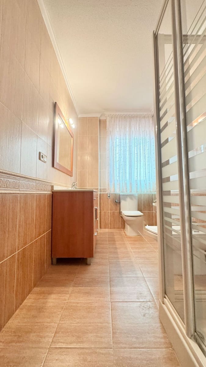 4 soveværelse Lejlighed til salg i Torrevieja - € 207.000 (Ref: 9874018)