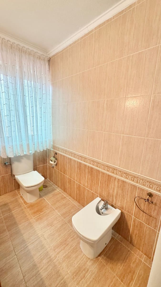 4 soveværelse Lejlighed til salg i Torrevieja - € 207.000 (Ref: 9874018)