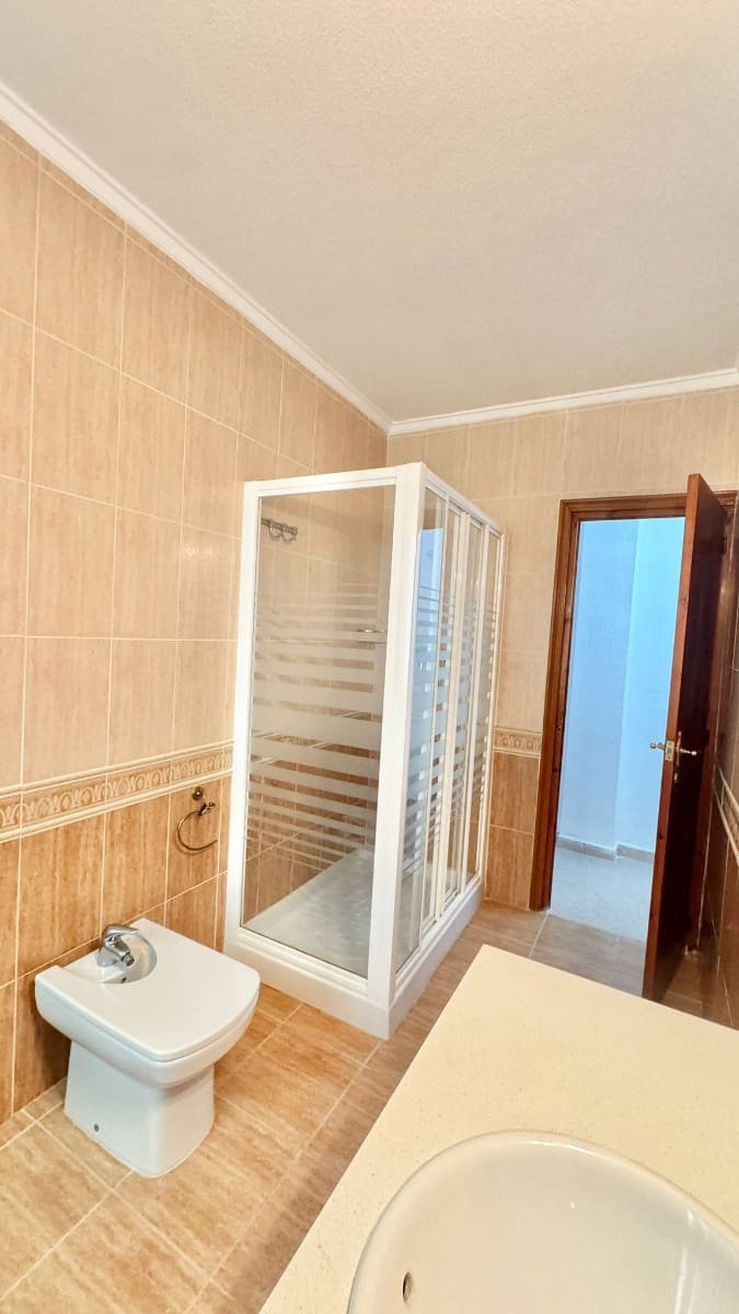 4 soveværelse Lejlighed til salg i Torrevieja - € 207.000 (Ref: 9874018)