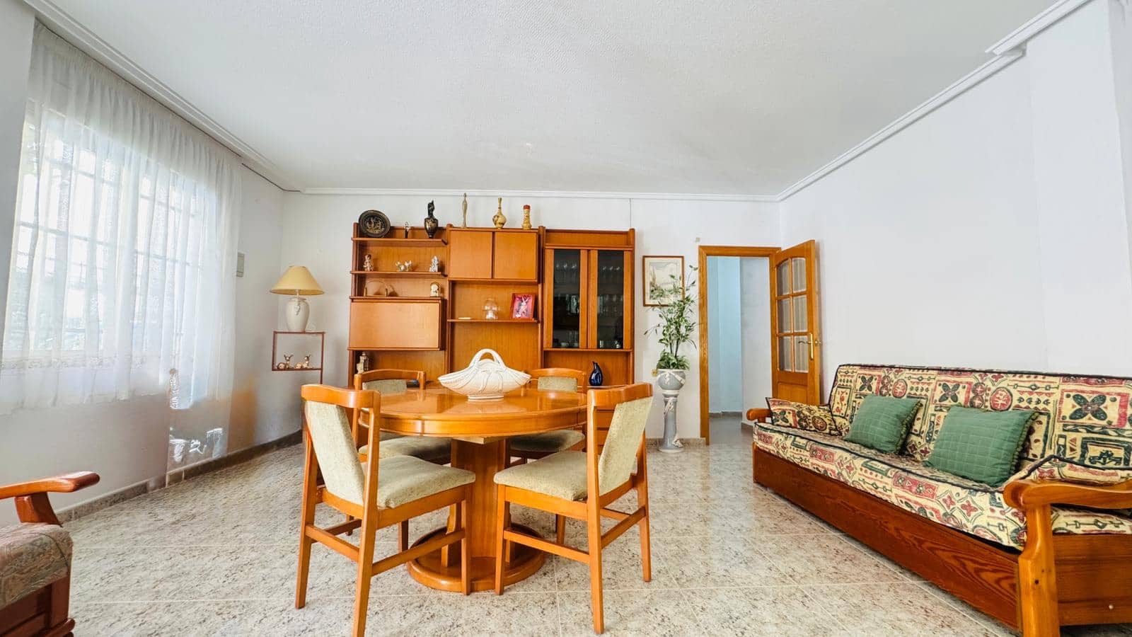 4 soveværelse Lejlighed til salg i Torrevieja - € 207.000 (Ref: 9874018)