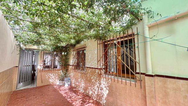4 makuuhuone Huoneisto myytävänä paikassa Playa del Cura, Torrevieja - 207 000 € (Ref: 9874018)