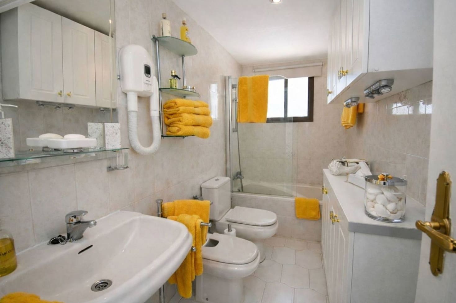 3 soverom Leilighet til salgs i Las Lagunas de Mijas med svømmebasseng - € 385 000 (Ref: 9880233)