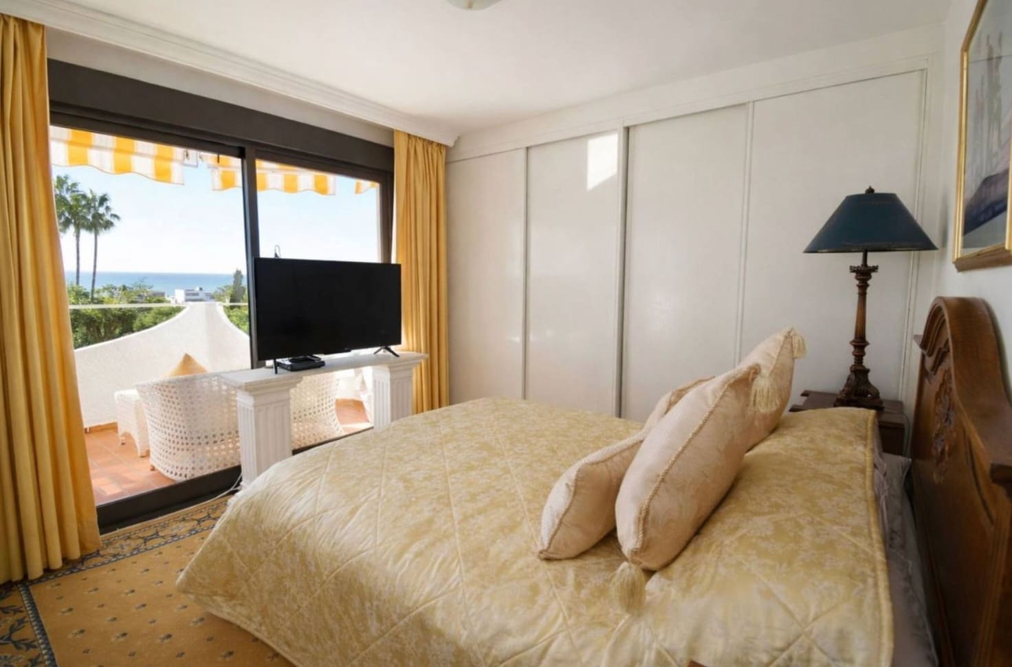 3 soverom Leilighet til salgs i Las Lagunas de Mijas med svømmebasseng - € 385 000 (Ref: 9880233)