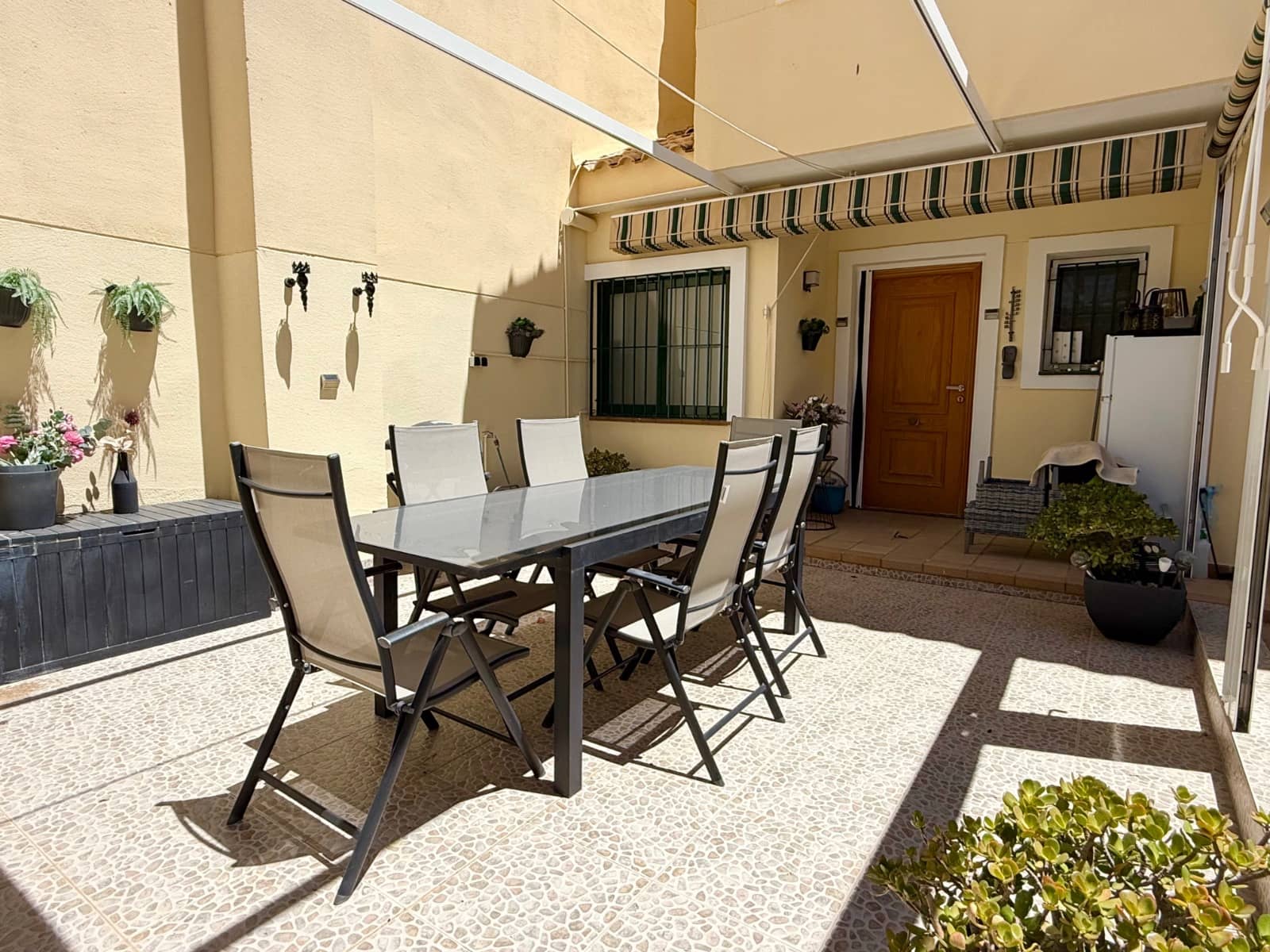 2 bedroom Townhouse for sale in Campoamor with pool - € 269,000 (Ref: 9883593)