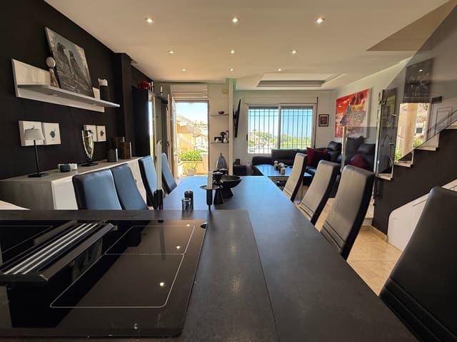Casa de 2 habitaciones en Campoamor, Orihuela en venta con piscina - 269.000 € (Ref: 9883593)