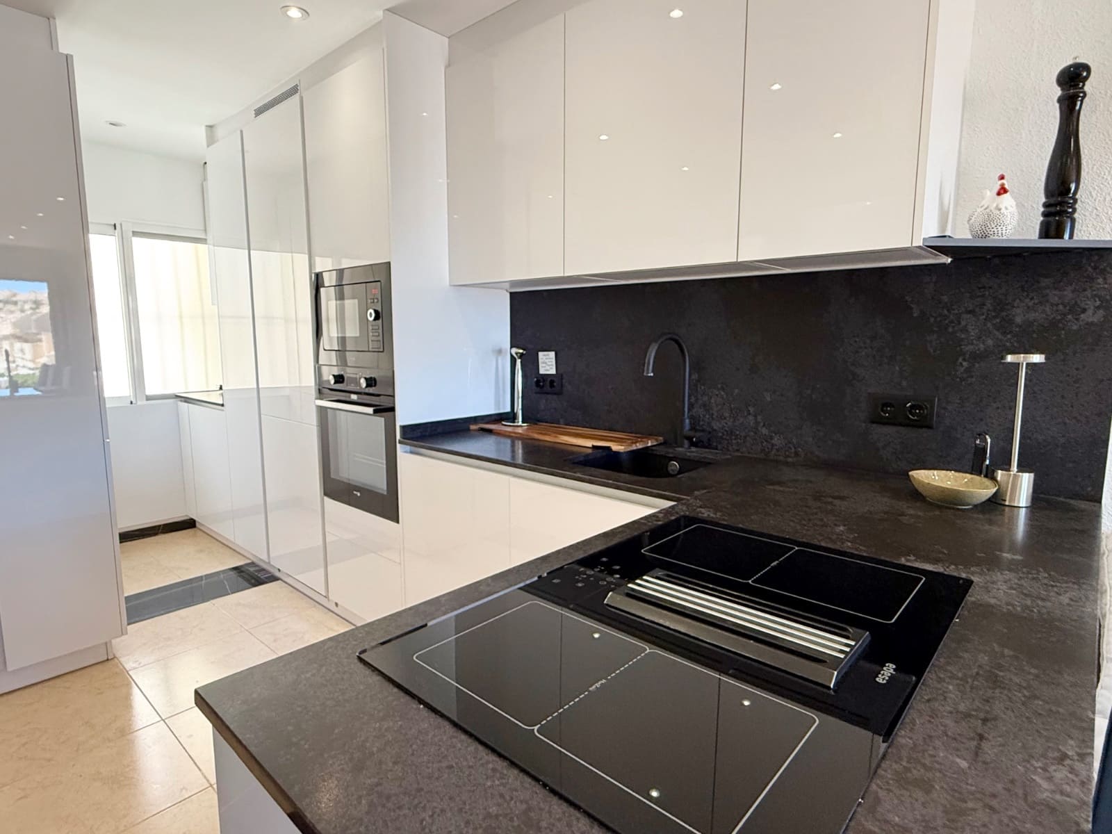2 bedroom Townhouse for sale in Campoamor with pool - € 269,000 (Ref: 9883593)
