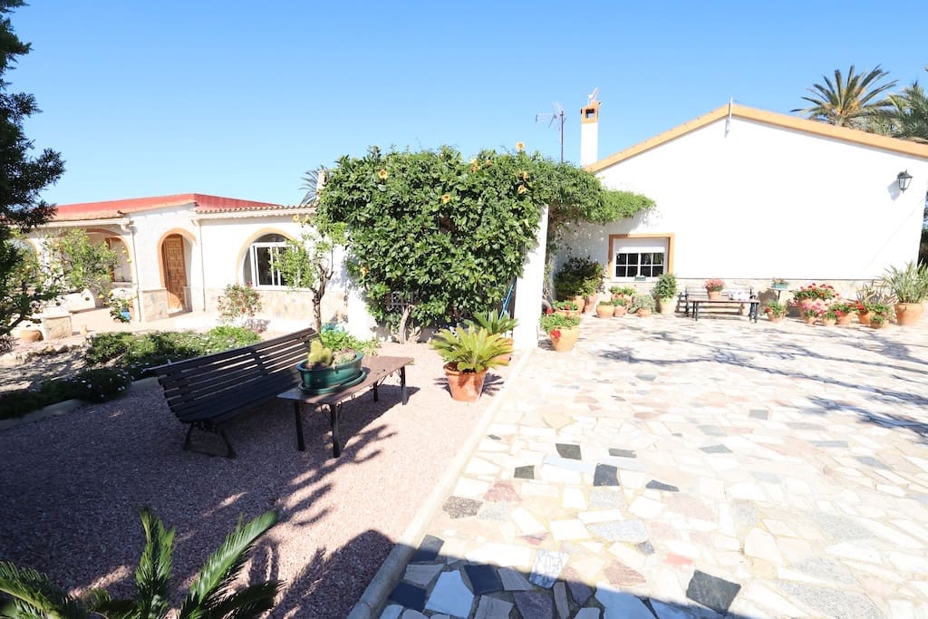 5 chambre Finca/Maison de Campagne à vendre à La Marina avec piscine - 549 000 € (Ref: 9905198)