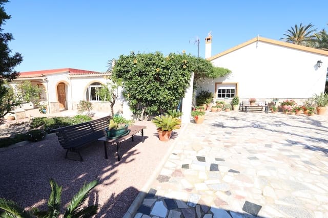 5 chambre Finca/Maison de Campagne à vendre à La Marina, Elche / Elx avec piscine - 549 000 € (Ref: 9905198)