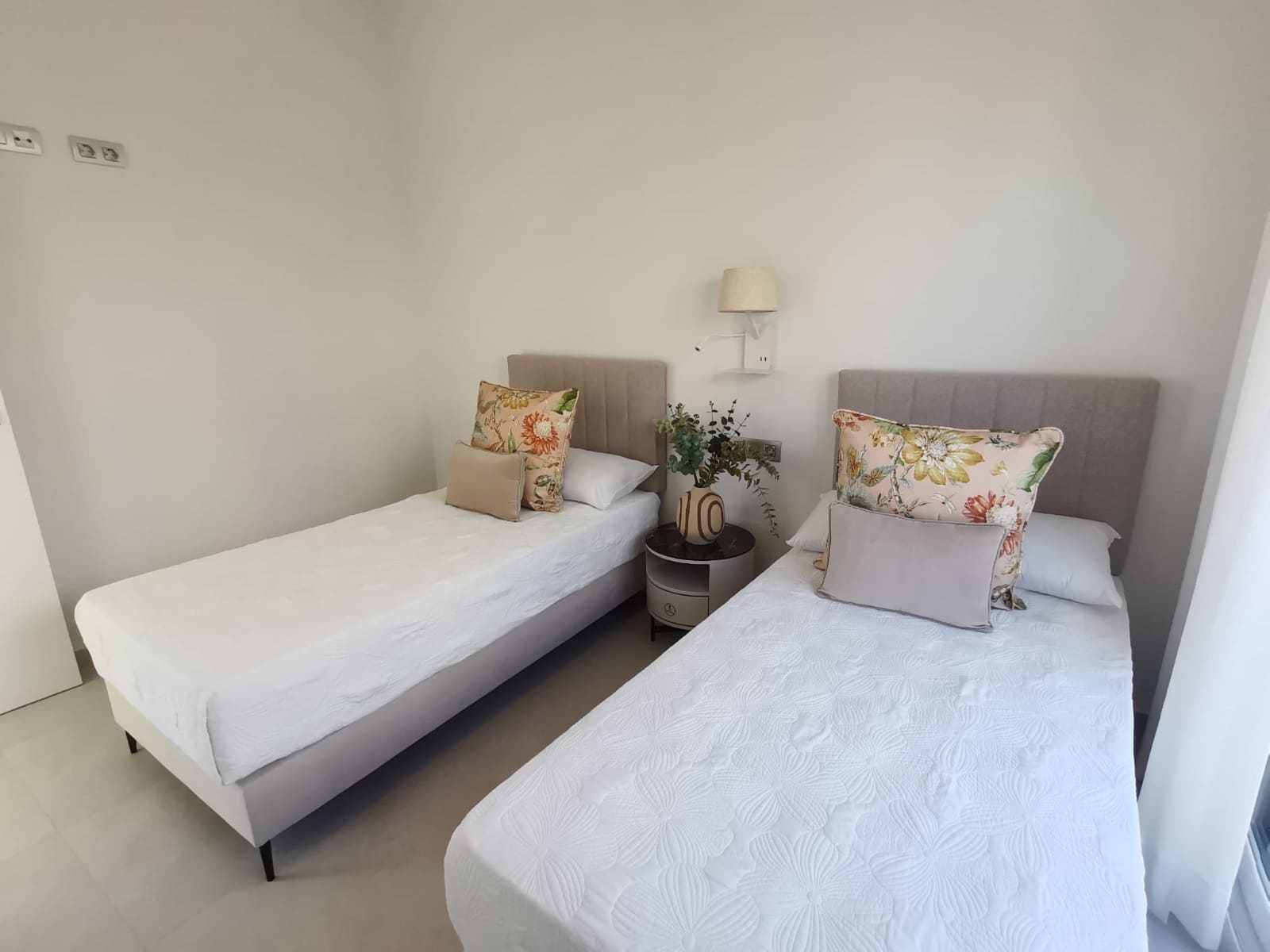 3 soverom Villa til salgs i Ciudad Quesada med svømmebasseng - € 649 000 (Ref: 9953254)