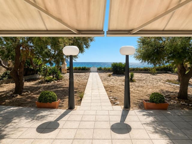 3 soveværelse Villa til salg i La Manga del Mar Menor - € 815.000 (Ref: 9954652)