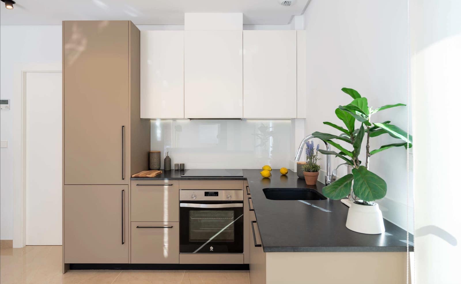 Casa de 3 habitaciones en Gran Alacant en venta con piscina - 350.000 € (Ref: 9985844)