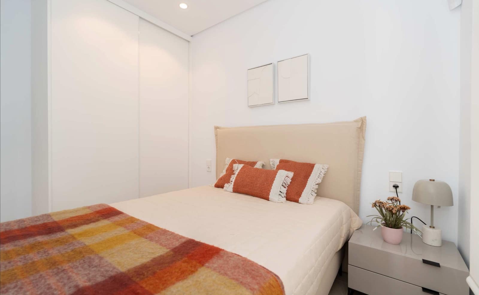 Casa de 3 habitaciones en Gran Alacant en venta con piscina - 350.000 € (Ref: 9985844)
