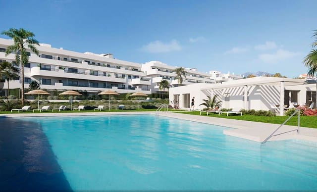 3 sovrum Lägenhet till salu i La Concha - Resina Golf, Estepona med pool garage - 412 000 € (Ref: 7028225)