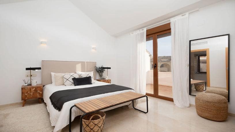 2 soverom Villa til salgs i Casares med svømmebasseng garasje - € 372 750 (Ref: 7135876)