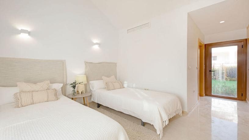 2 soverom Villa til salgs i Casares med svømmebasseng garasje - € 372 750 (Ref: 7135876)