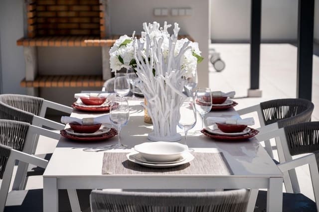 2 sovrum Lägenhet till salu i Casares Golf - Casares del Sol, Casares med pool garage - 536 500 € (Ref: 7465459)