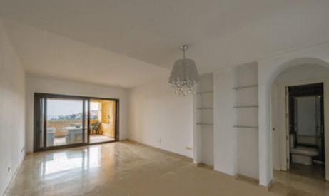 2 bedroom Flat for sale in Manilva with garage - € 225,000 (Ref: 8545552)