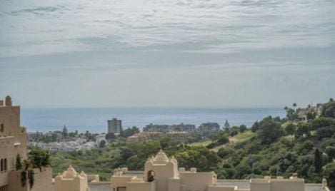 2 bedroom Flat for sale in Manilva with garage - € 225,000 (Ref: 8545552)