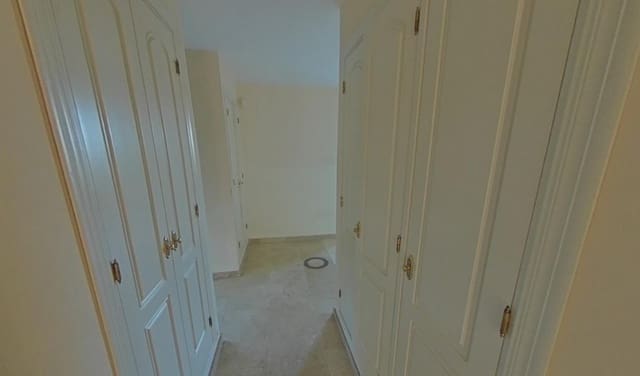 Chalet de 4 habitaciones en Los Naranjos, Marbella en venta con piscina garaje - 1.851.000 € (Ref: 9412962)