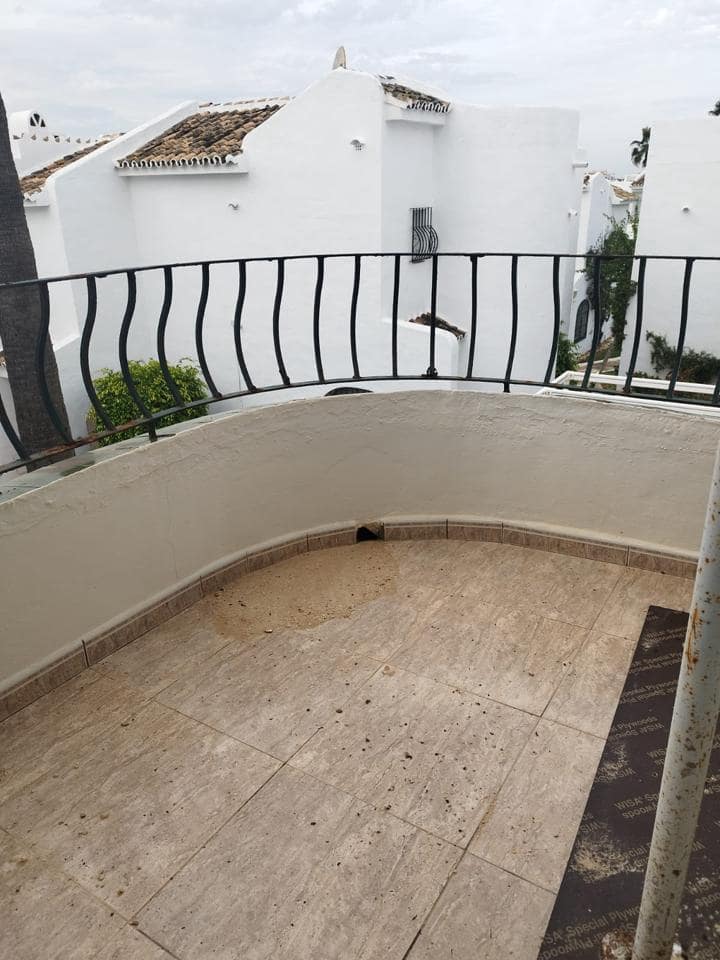 2 bedroom Villa for sale in Mijas - € 356,000 (Ref: 9412965)