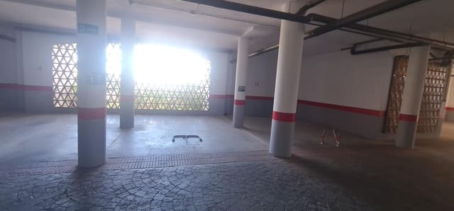 Garage te koop in La Cala Golf - Lagar Martell, Mijas - € 5.000 (Ref: 9412967)