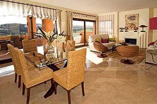 4 bedroom Flat for sale in Manilva with pool garage - € 438,800 (Ref: 9412971)