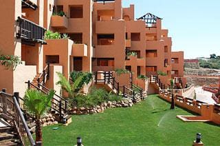 4 bedroom Flat for sale in Manilva with pool garage - € 438,800 (Ref: 9412971)