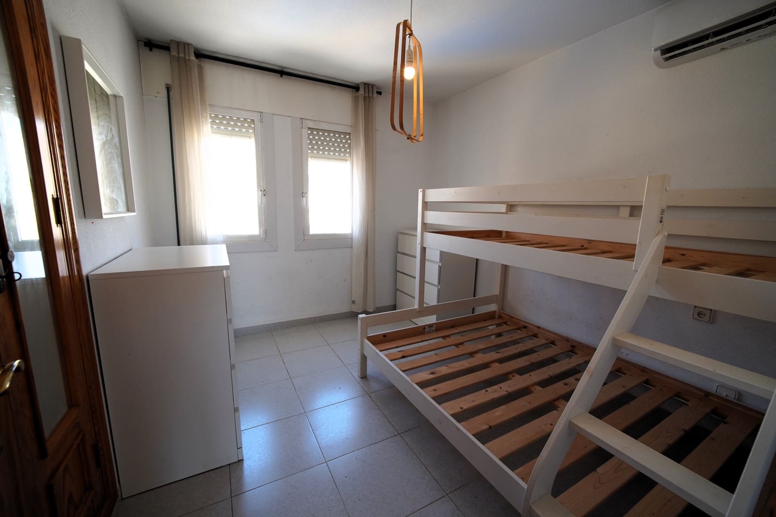 1 Zimmer Penthouse zu verkaufen in Roquetas de Mar mit Pool - 129.000 € (Ref: 10004331)