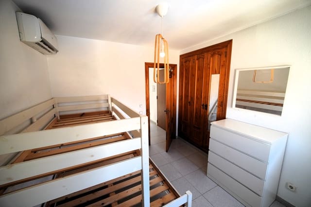 1 bedroom Penthouse for sale in Roquetas de Mar with pool - € 129,000 (Ref: 10004331)