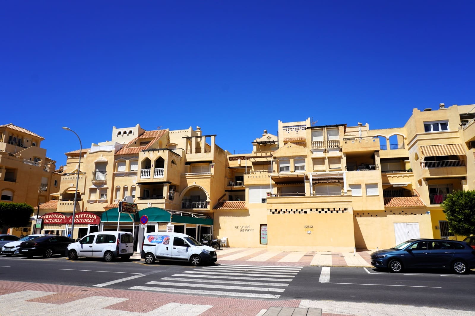 1 Zimmer Penthouse zu verkaufen in Roquetas de Mar mit Pool - 129.000 € (Ref: 10004331)