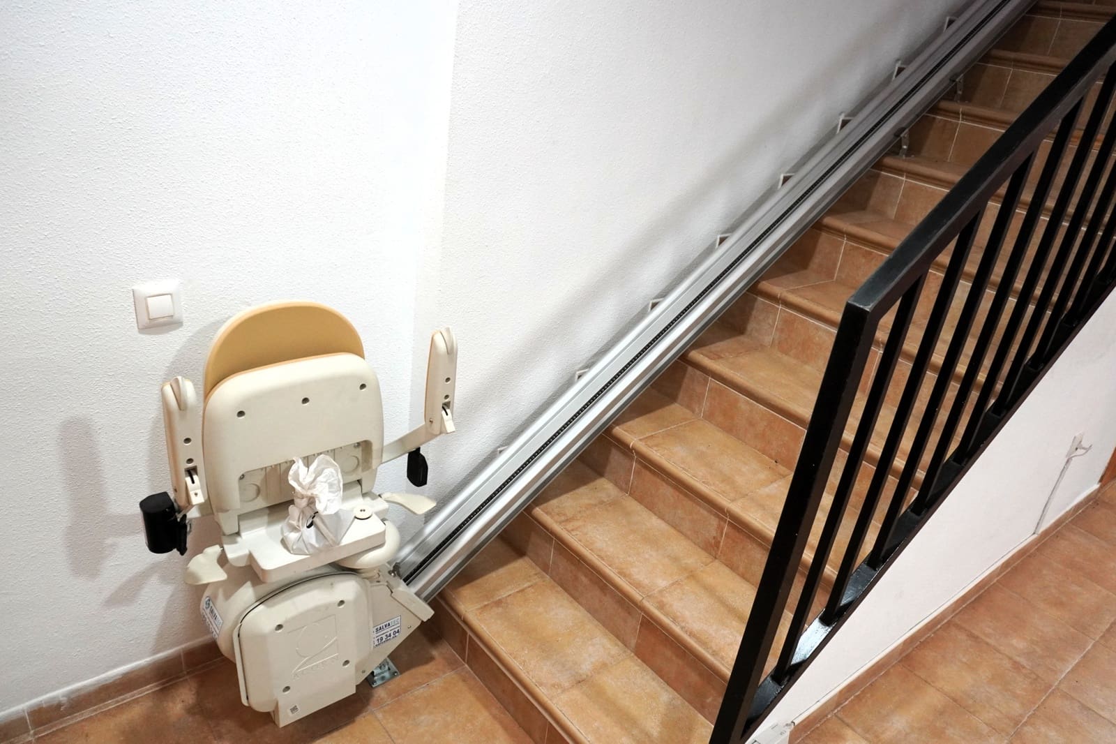 3 bedroom Terraced Villa for sale in Enix with garage - € 144,000 (Ref: 10007862)