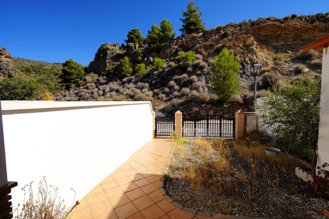 3 bedroom Terraced Villa for sale in Enix with garage - € 144,000 (Ref: 10007862)