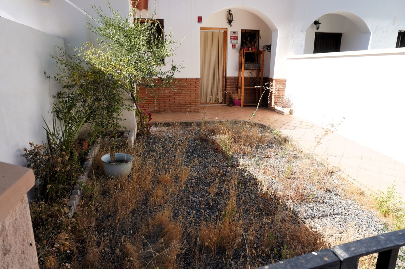 3 bedroom Terraced Villa for sale in Enix with garage - € 144,000 (Ref: 10007862)