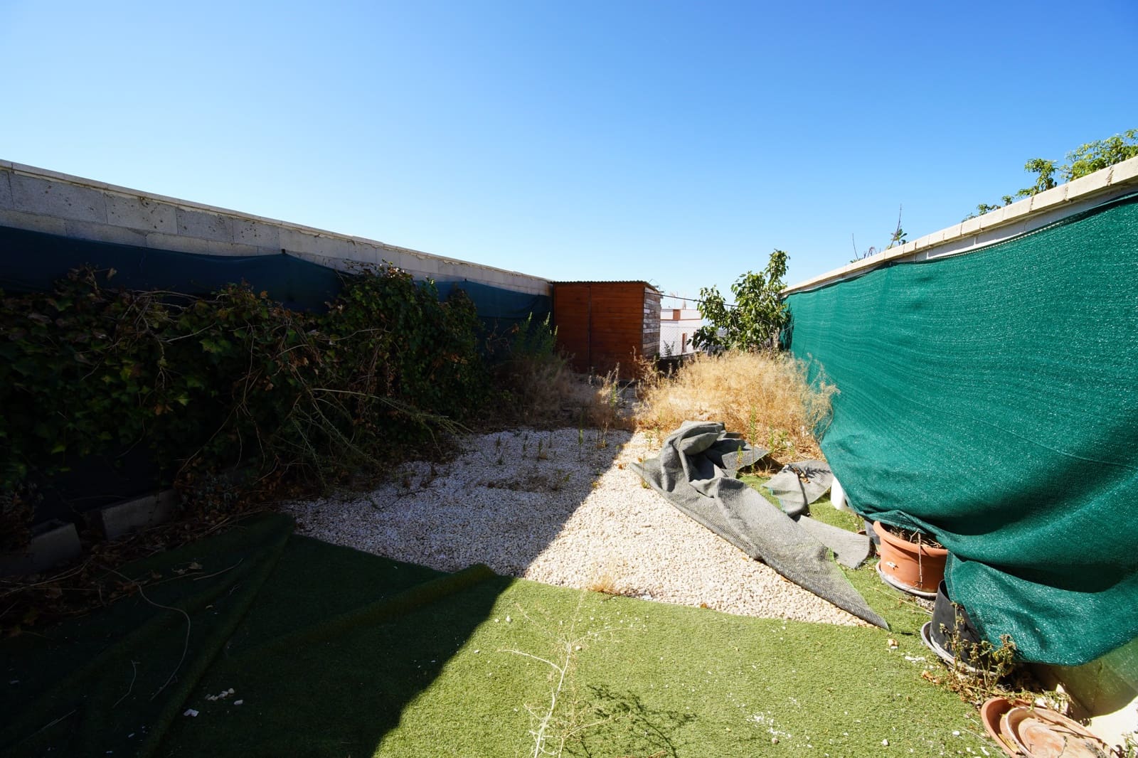 3 bedroom Terraced Villa for sale in Enix with garage - € 144,000 (Ref: 10007862)