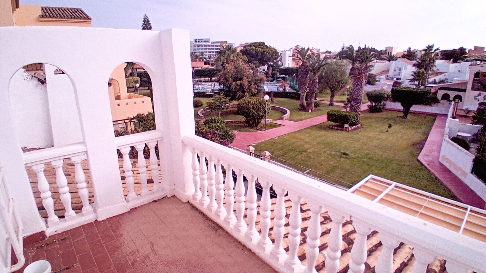 Adosado de 3 habitaciones en Roquetas de Mar en venta con piscina garaje - 279.000 € (Ref: 10032415)