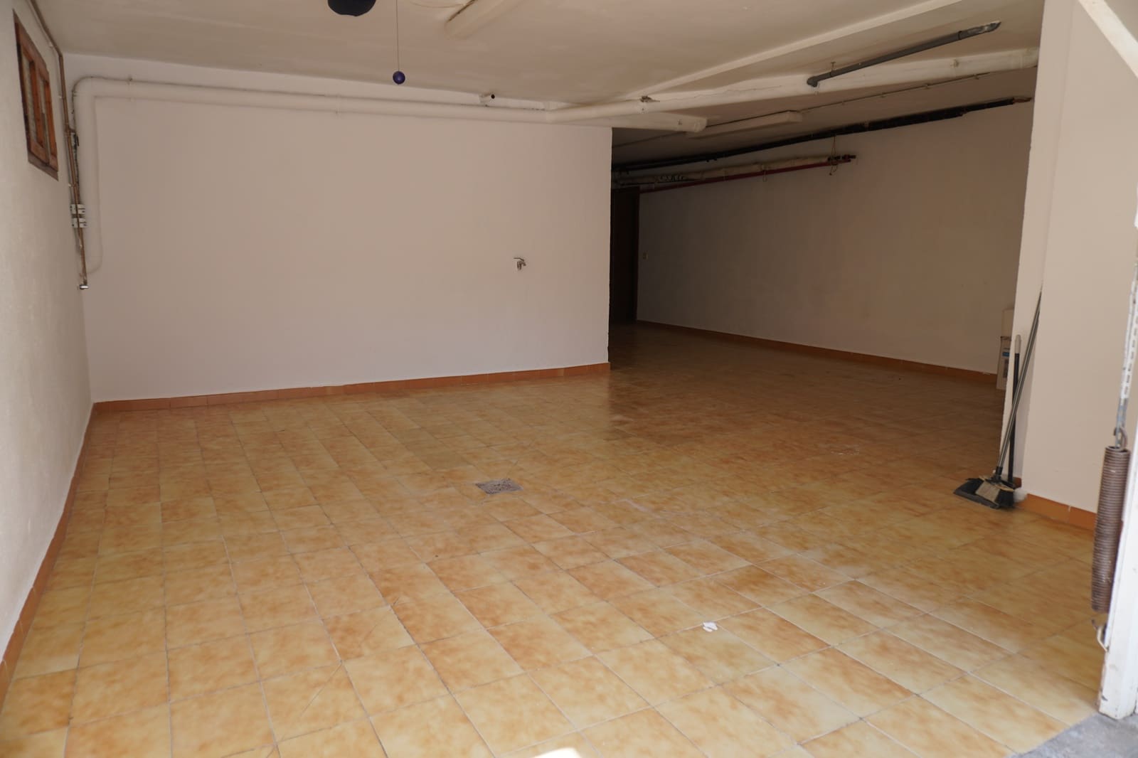 7 Zimmer Villa zu verkaufen in Roquetas de Mar mit Garage - 649.999 € (Ref: 10141471)
