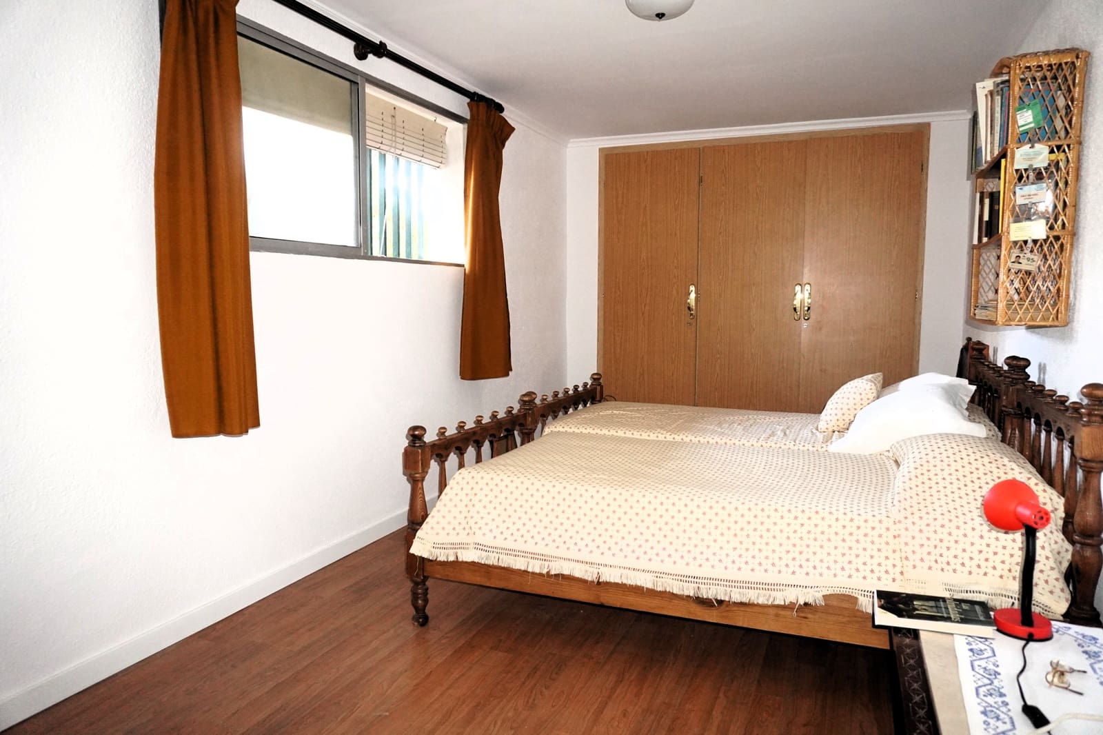 7 Zimmer Villa zu verkaufen in Roquetas de Mar mit Garage - 649.999 € (Ref: 10141471)