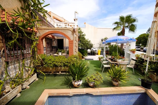 3 quarto Moradia em Banda para venda em Roquetas de Mar com piscina garagem - 349 000 € (Ref: 10148119)