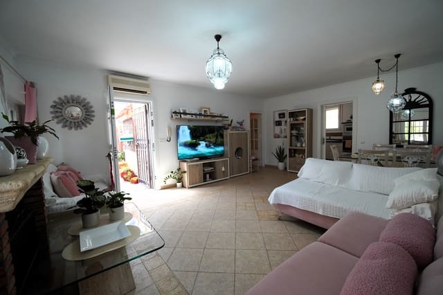 3 quarto Moradia em Banda para venda em Roquetas de Mar com piscina garagem - 349 000 € (Ref: 10148119)