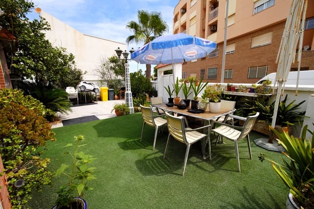 3 quarto Moradia em Banda para venda em Roquetas de Mar com piscina garagem - 349 000 € (Ref: 10148119)