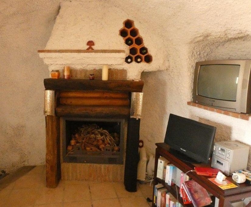 2 bedroom Townhouse for sale in Terque with pool € 67,500 (Ref 7423151)