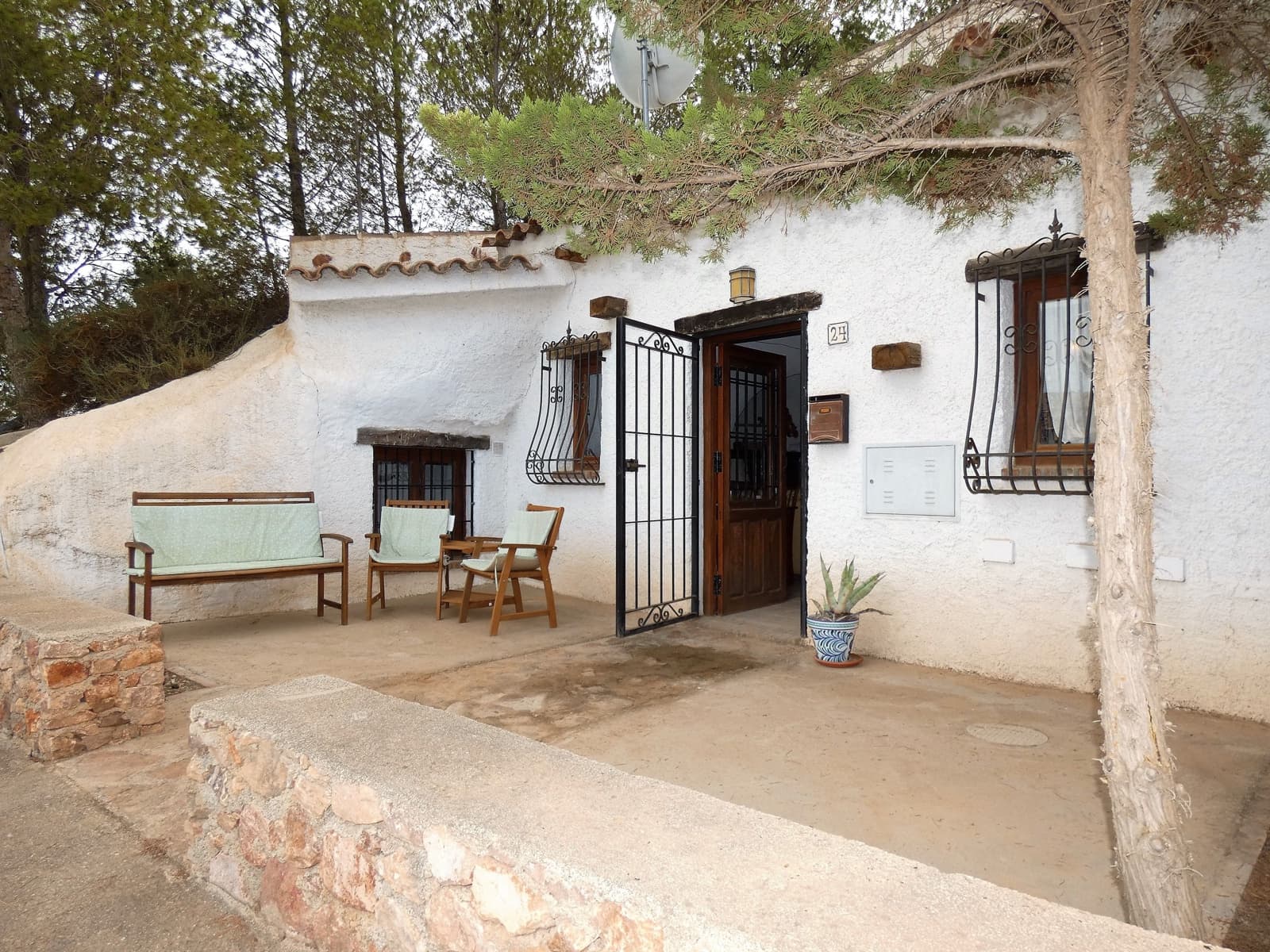 2 bedroom Townhouse for sale in Terque with pool € 67,500 (Ref 7423151)