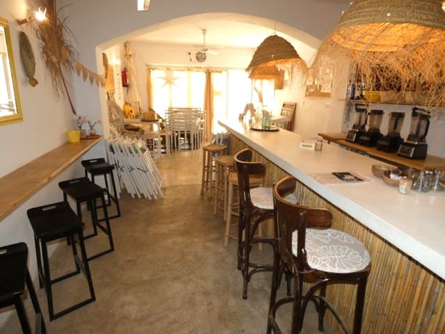 Kommersiell til salgs i Roquetas de Mar - € 79 500 (Ref: 7428171)