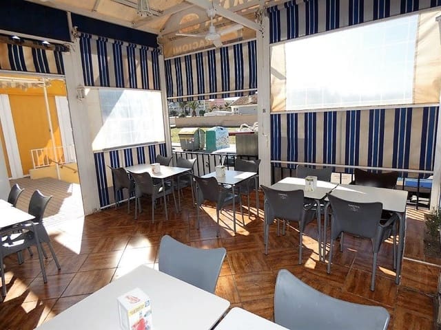 Kommersiell til salgs i Roquetas de Mar - € 120 000 (Ref: 7754295)