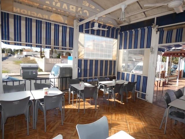 Kaupallinen myytävänä paikassa Roquetas de Mar - 120 000 € (Ref: 7754295)