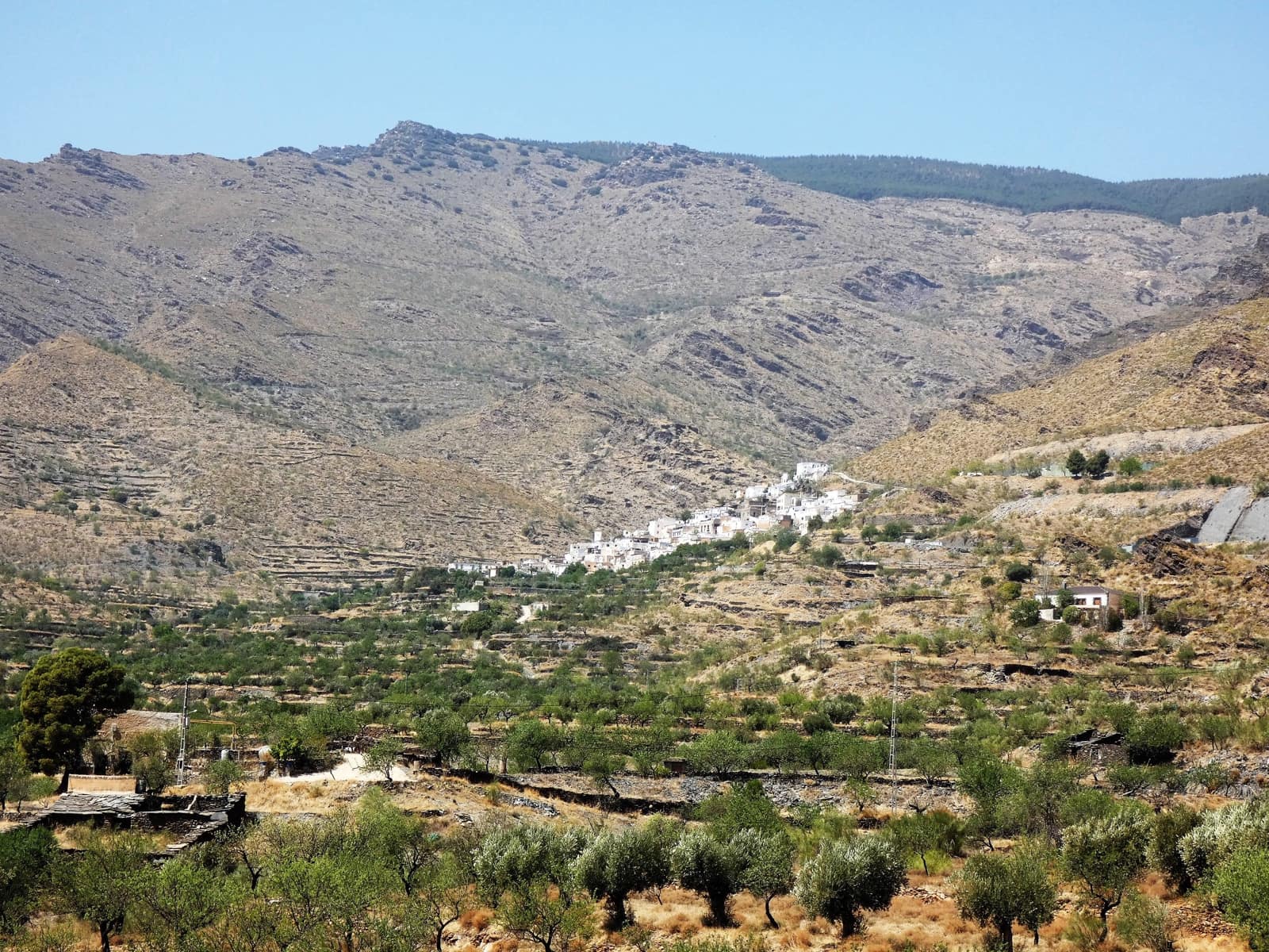 4 soveværelse Byhus til salg i Senes - € 39.500 (Ref: 7935205)