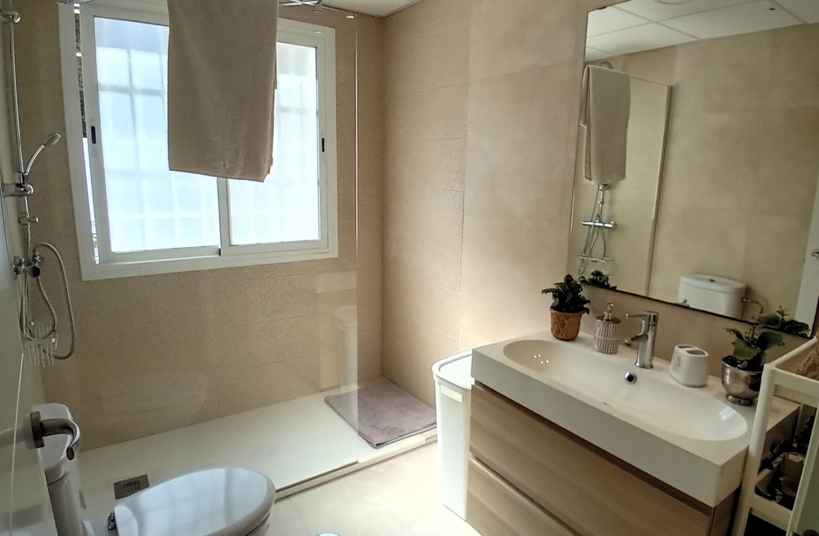 3 soverom Villa til salgs i Roquetas de Mar med svømmebasseng garasje - € 650 000 (Ref: 7978192)