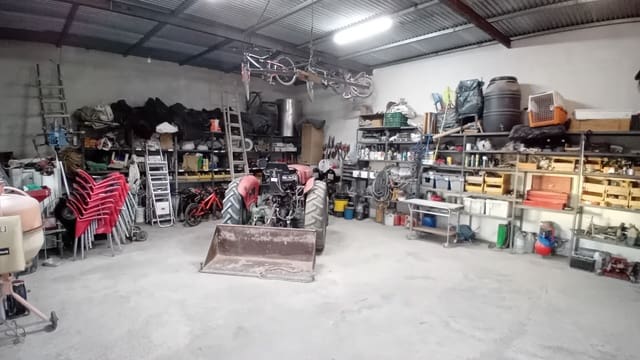 3 soverom Finca/Herregård til salgs i Enix med garasje - € 360 000 (Ref: 8589851)