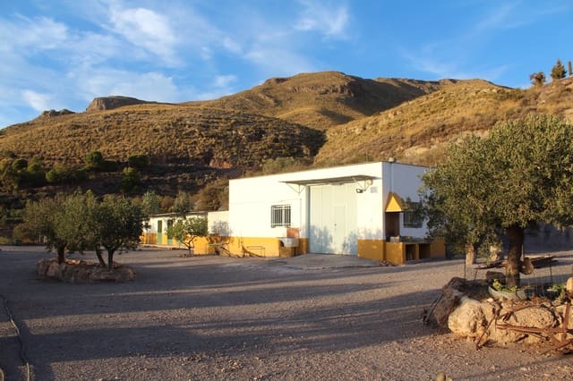 3 soverom Finca/Herregård til salgs i Enix med garasje - € 360 000 (Ref: 8589851)