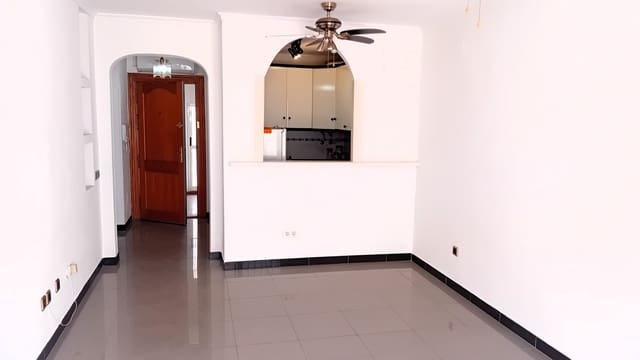 2 slaapkamer Flat te koop in Roquetas de Mar met zwembad - € 139.500 (Ref: 9022303)